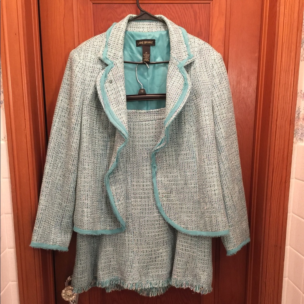 Woven tweed crop jacket size 20 skirt 16